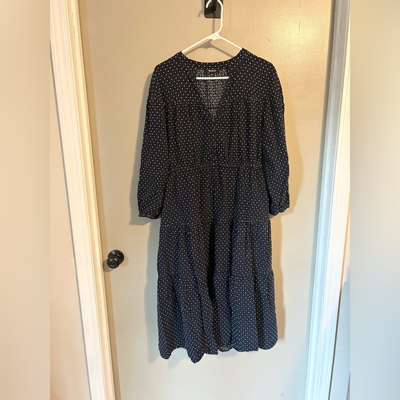 Madewell Dresses & Skirts - Madewell Print Tiered Midi Dress size large